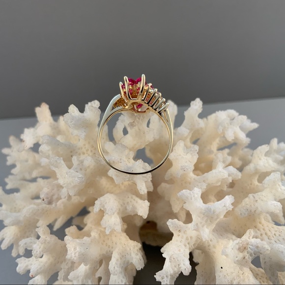 14k marquise ruby vintage ring with diamond accents - Picture 4 of 8